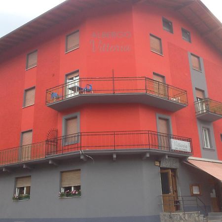 Albergo Vittoria Tiarno di Sopra Extérieur photo